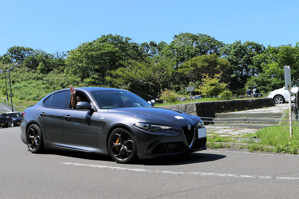 IMG_9490 歴代のアルファ ロメオが集った、初夏の北海道恒例のクラシックカーラリー『トロフェオ・タツィオ・ヌヴォラーリ』