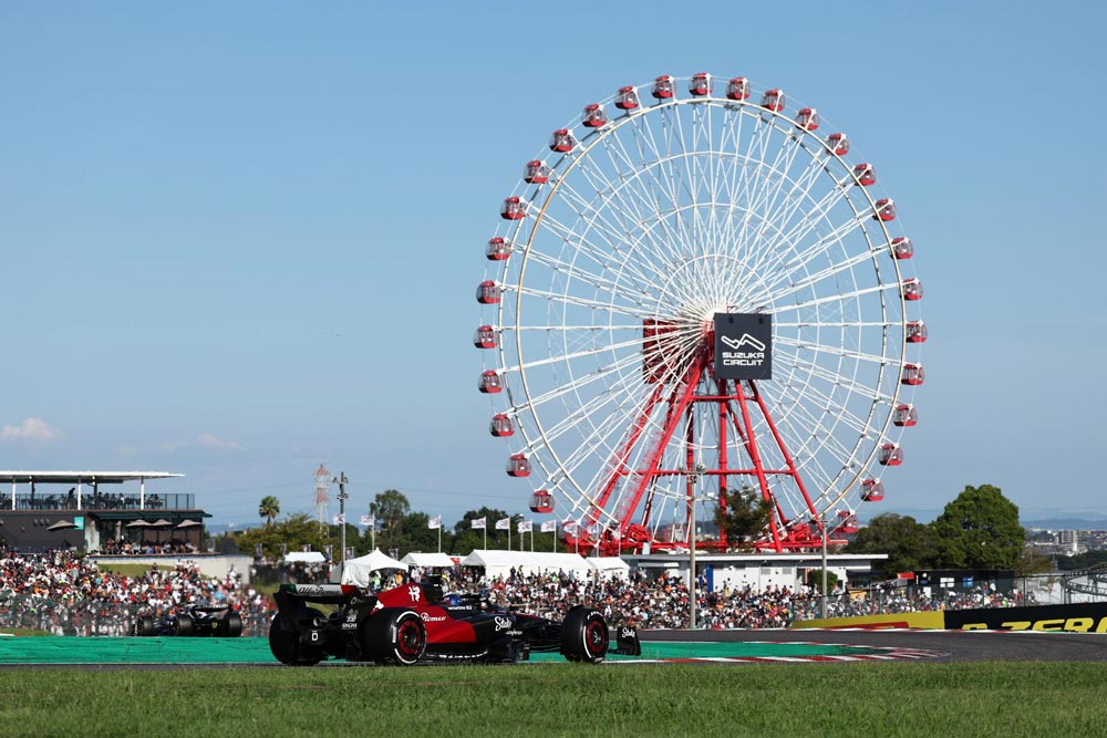 1004-f1_001 世界最高のコース……鈴鹿で行なわれたF1日本GP。 アルファ ロメオを愛するふたりのドライバーが挑んだ