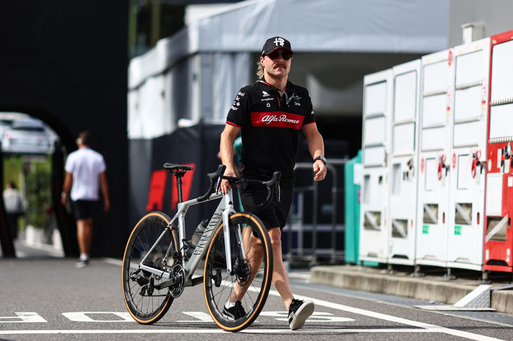 1004-f1_007 世界最高のコース……鈴鹿で行なわれたF1日本GP。 アルファ ロメオを愛するふたりのドライバーが挑んだ