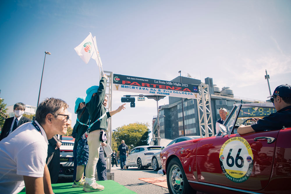 1025-lafesta_mille_miglia_2023_010 初参加組や若い世代のチームも愛車を駆って冒険の旅にチャレンジ! ラ フェスタ ミッレミリア2023レポート