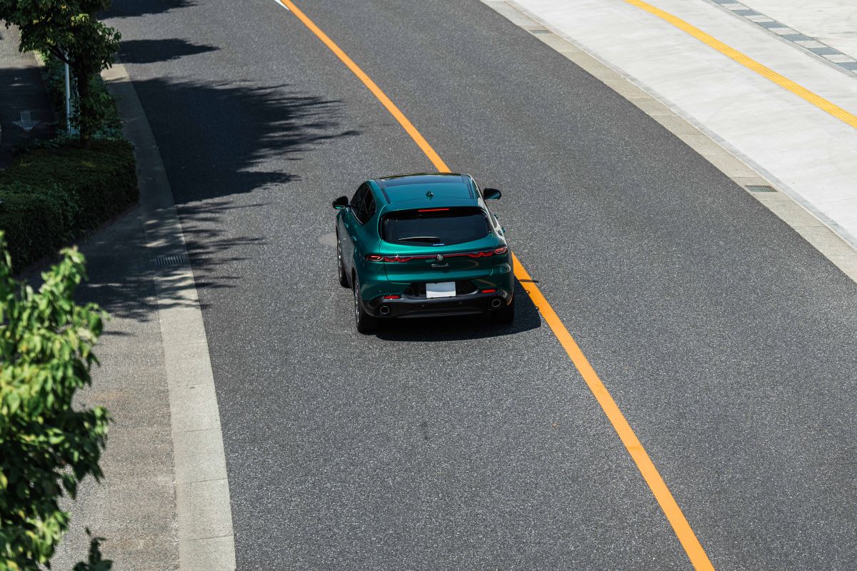16_106_R2_0621-1200x800 本来の自分に返る時間を、愛車と愛犬とともに。 「トナーレQ4ヴェローチェ」オーナーインタビュー