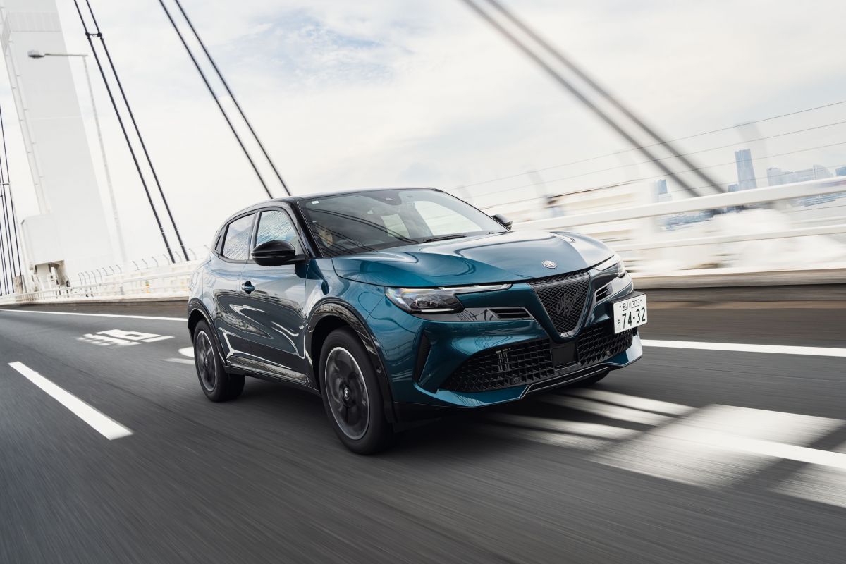 21差替え-1200x800 見るほどに心トキメク「アルファロメオ ジュニア」は、どこか人間っぽくて愛おしい