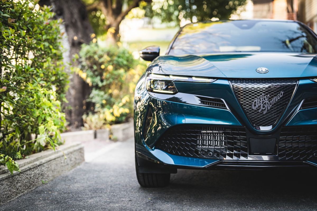 3-1200x800 復活から進化、そして、攻めの1年へ。アルファ ロメオ ブランドヘッドが2026年の展望を語る。