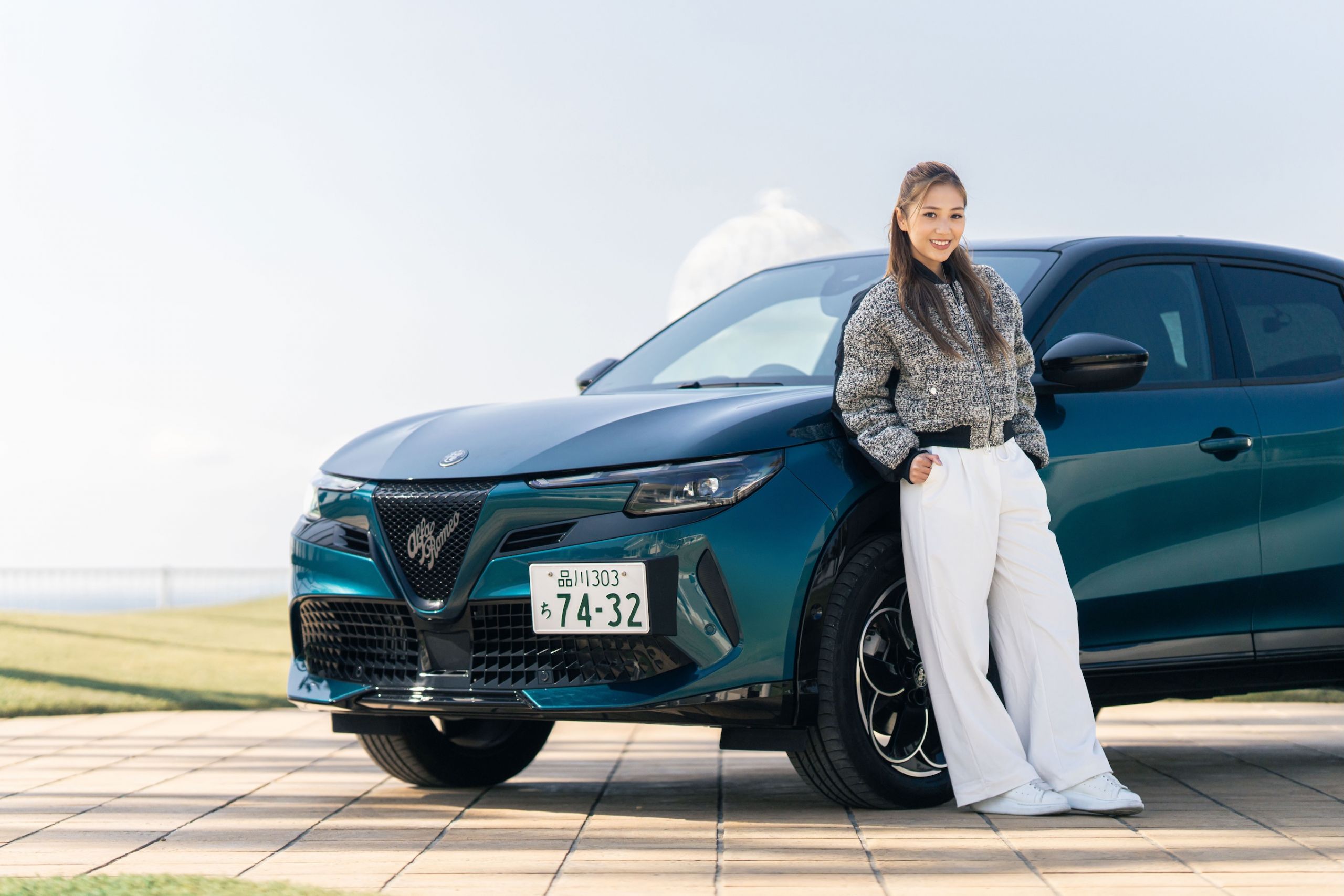 走りも、デザインも、自分らしく。レーサー織戸茉彩さんが語るアルファ