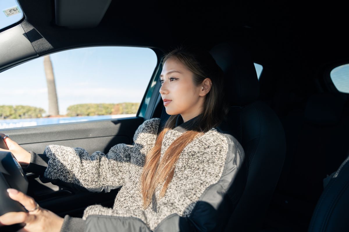 6-1200x800 走りも、デザインも、自分らしく。レーサー織戸茉彩さんが語るアルファ ロメオ ジュニアと“その先”