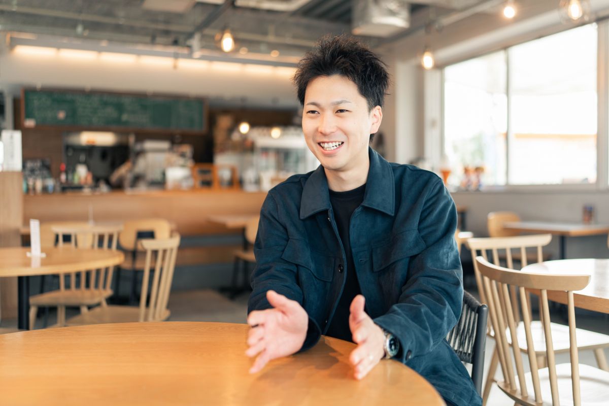 2-1-1200x800 『静』の美しさと『動』の躍動を併せ持つクルマ。映像クリエイター、にしじゅん氏が語るジュニアの世界観。