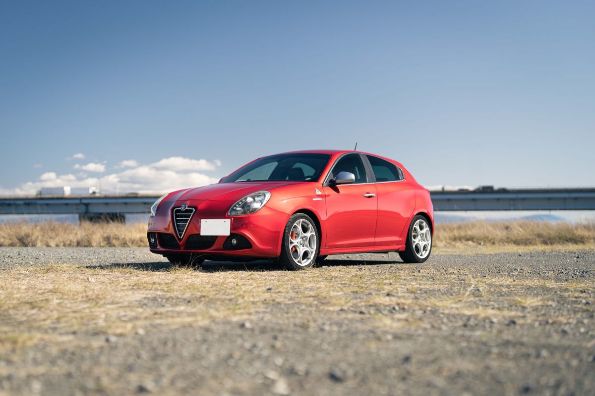 3-2-1200x800 美しさに惹かれ、またアルファ ロメオへ。ジュリエッタを愛する田村さんがジュニアを選んだ理由