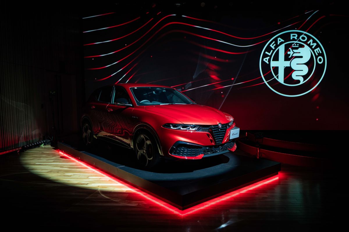 3-1200x800 効率ではなく感性で選ぶという贅沢。新型トナーレのジャパン プレミアで示されたアルファ ロメオの「感情の力学」