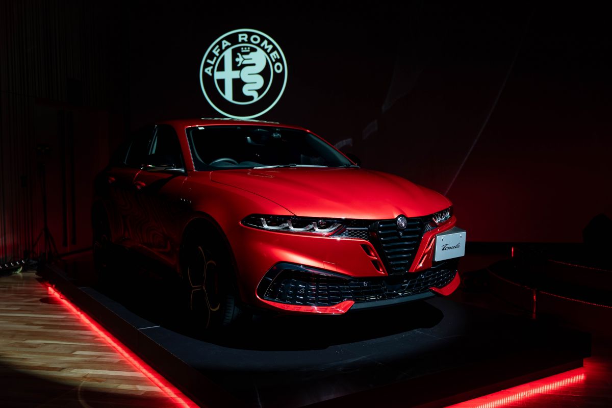 9-1200x800 効率ではなく感性で選ぶという贅沢。新型トナーレのジャパン プレミアで示されたアルファ ロメオの「感情の力学」